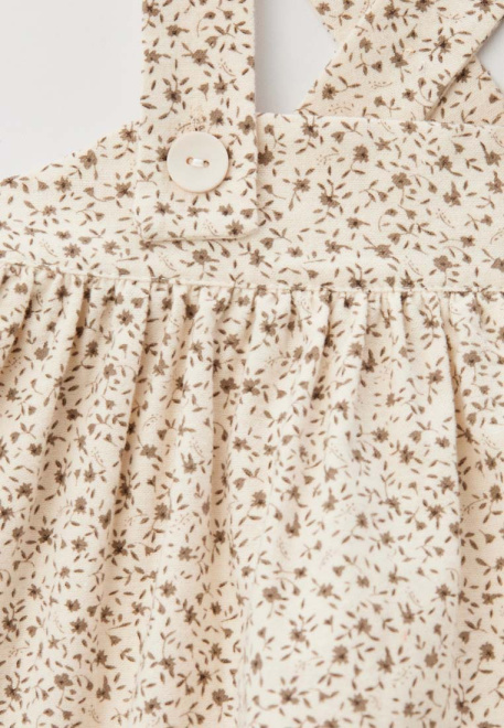 Комплект из сарафана и чепчика